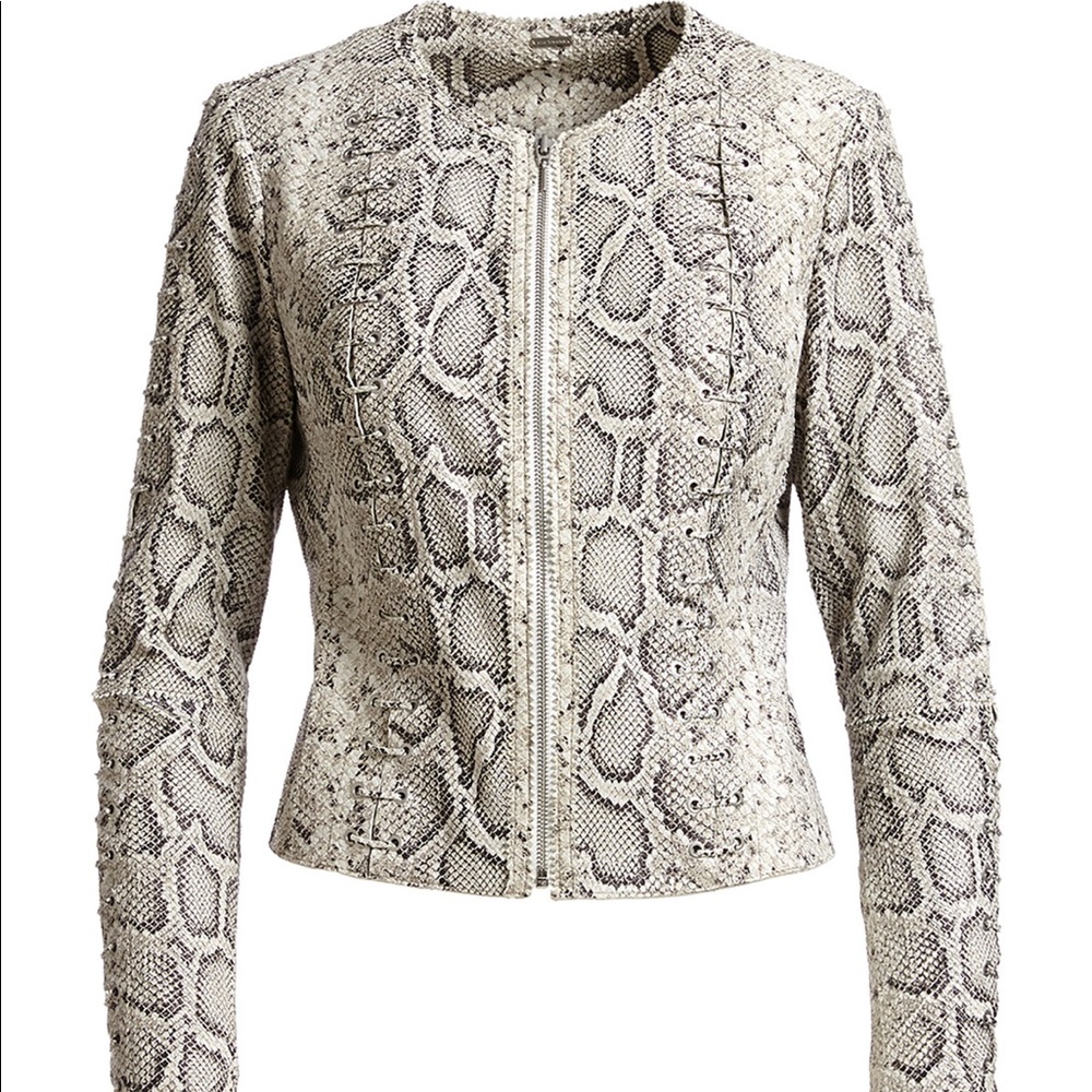 SOLD❌ Tahari Pyhton print leather jacket